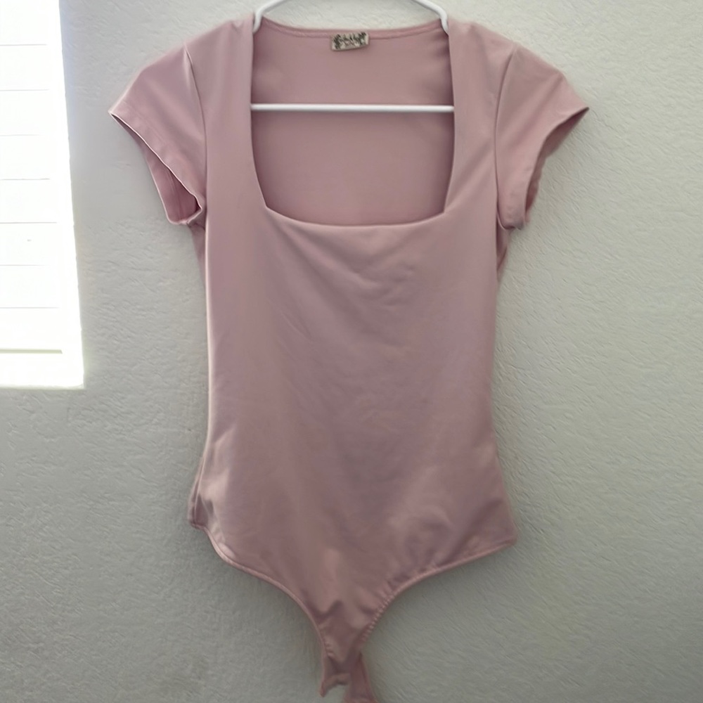 Square neck bodysuit